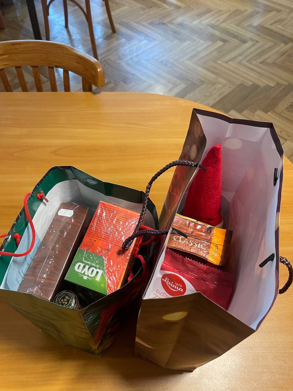 Palīdzi tiem, kas blakus