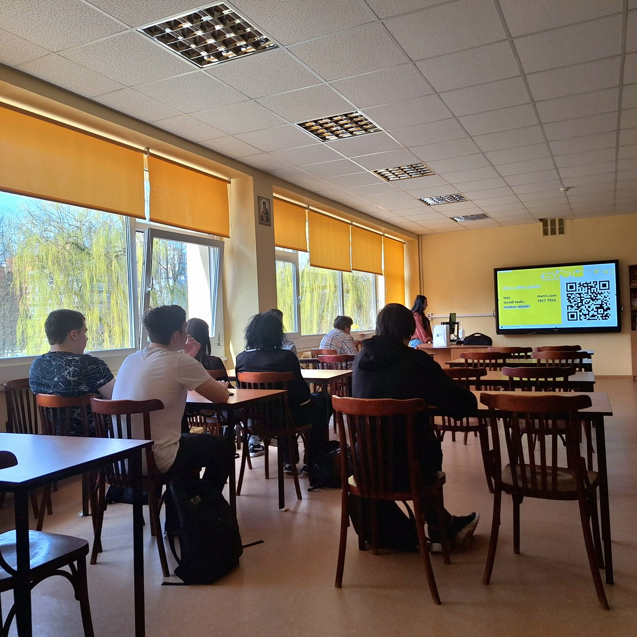 Vidusskolēnu tikšanās ar Transporta un Sakaru institūta (TSI) pārstāvjiem