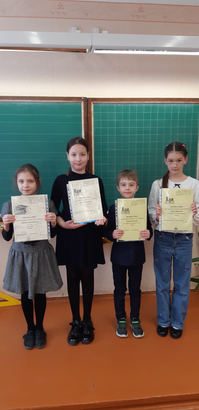Skaļās lasīšanas konkurss 1. - 6. klasēs.